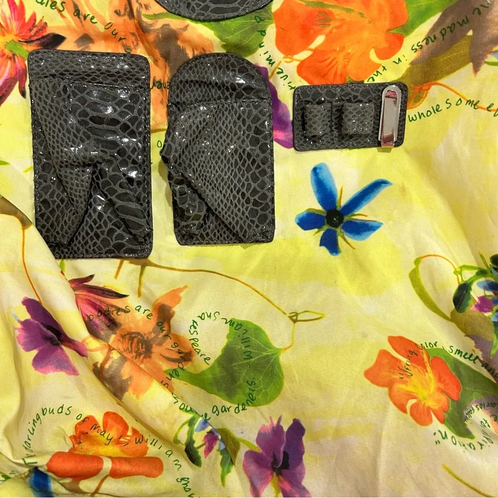 FATTO A MANO by CARLOS FALCHI Gray Faux Python Tote - Picture 8 of 11